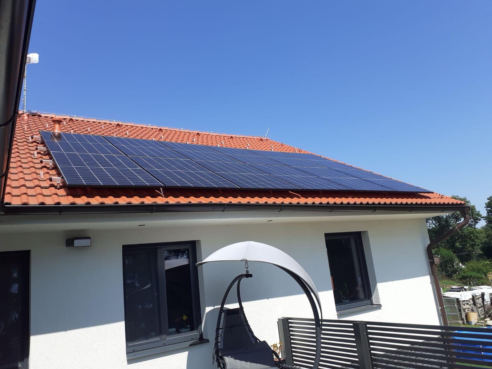 fotovoltaická elektrárna, fve, solax, vytápění, tepelné čerpadlo, solární elektrárna